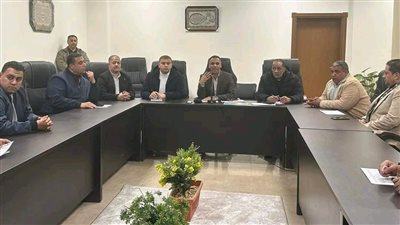 رئيس جهاز مدينة حدائق العاصمة يلتقي سكان المدينة لمناقشة مقترحاتهم ويتفقد 