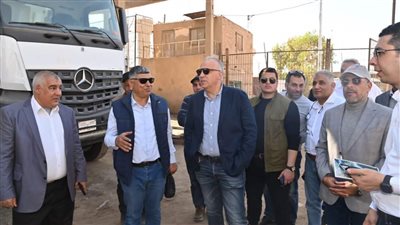 وزير الري : أهمية بذل الجهد من العاملين بالهيئة للحفاظ على منظومة السد العالى وخزان أسوان 