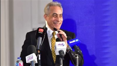 وزير العمل يُطلق مشروع 
