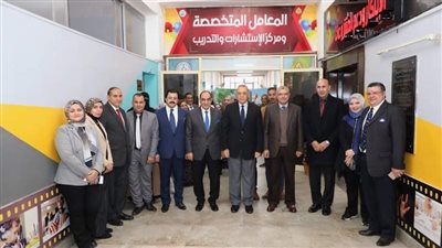 محافظ الشرقية ورئيس جامعة الزقازيق يشاركان فعاليات ختام البرنامج التدريبي الموحد لتأهيل القيادات الجامعية