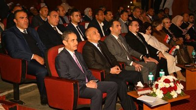محافظ الغربية ومدير الأمن يشهدان احتفالية عيد الشرطة الـ72 بالمركز الثقافي بطنطا 