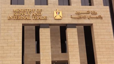 التموين  توريد نحو 1.4 مليون طن قصب 