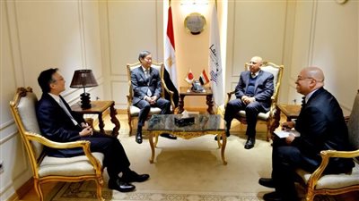 وزير النقل يبحث مع مسئول وكالة 