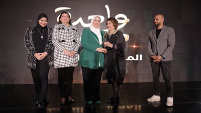 القباج تمنح الفائزات في مسابقة 