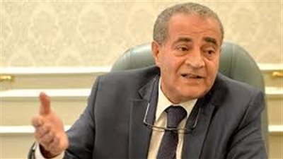 وزير التموين لـ 