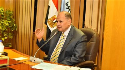 محافظ أسيوط يتلقى بيان بخطة القوافل العلاجية المجانية خلال شهر فبراير بقرى حياة كريمة