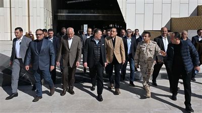 رئيس الوزراء يتفقد الأعمال النهائية لمشروع المتحف المصري الكبير وتطوير المنطقة المحيطة به