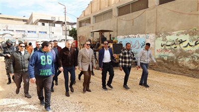  محافظ كفر الشيخ يتفقد مستوى المرافق والخدمات ويقود حملة لإزالة الإشغالات بالعاصمة 