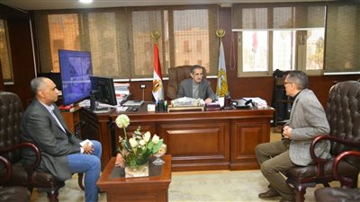 محافظ الغربية يعقد اجتماعا لتذليل عقبات مستشفيات طنطا العام والأورام الجديد