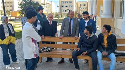 الدكتور قنديل بجولة تفقدية بجامعة حلوان الأهلية لمتابعة انتظام الدراسة