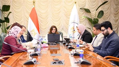 وزيرة الهجرة تعقد لقاء مع رموز وأعضاء الجاليات المصرية في منطقة القرن الإفريقي