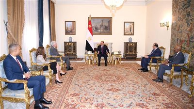 الرئيس السيسي وبيرنز يؤكدان ضرورة استمرار التشاور لوقف إطلاق النار في غزة وحماية المدنيين