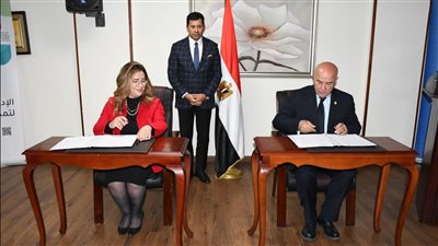 وزير الشباب يشهد توقيع مذكرة تفاهم مع المفوضية السامية لشؤون اللاجئين
