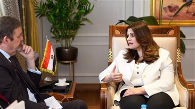 وزيرة الهجرة تبحث مع مدير المجلس الثقافي البريطاني ملفات شباب الدارسين المصريين بالخارج 