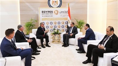  وزير البترول يستعرض خطط شيفرون العالمية فى مجال إنتاج الغاز