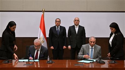 توقيع عقد تخصيص أرض مشروع طبي تعليمي عمراني متكامل بمدينة الشروق باستثمارات 300 مليون دولار