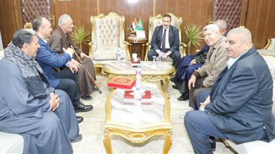 وفد أهالي قريتي ميت البيضا ومشيرف يشكرون محافظ المنوفية علي نهو مشروع الصرف الصحي وحل مشكلة مولد الكهرباء