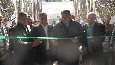 محافظ أسيوط يفتتح مشروع تعبئة المواد الغذائية بمجمع صناعات عرب العوامر