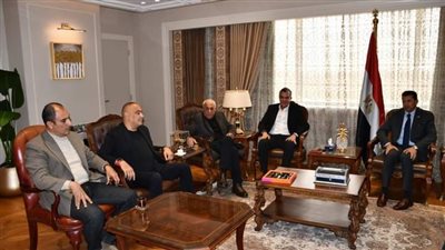 وزير الرياضة يلتقي رئيس الاتحاد المصري لكرة القدم بحضور الأهلي والزمالك 