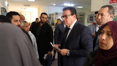 عدم انضباط العمل داخل معظم عيادات مركز طب أسرة «ميت عقبة»