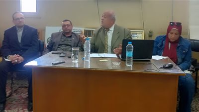 أول ندوة تدريبية حول القطن للمرشدين الزراعيين ببني سويف