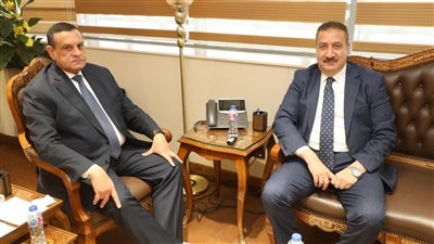 وزير التنمية المحلية يبحث مع محافظ المنوفية استعدادات المحافظة لاستقبال شهر رمضان