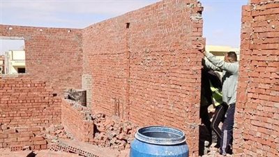 رئيس جهاز 6 أكتوبر يستعرض جهود إزالة مخالفات البناء والإشغالات 