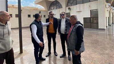 رئيس جهاز دمياط الجديدة يتفقد أعمال تأهيل مبنى المطعم بالحديقة المركزية
