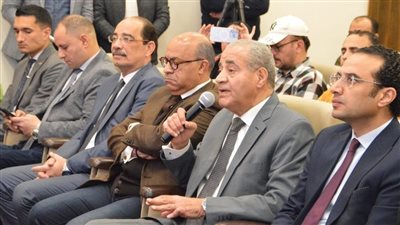 وزير التموين يفتتح  16 مكتب من شبكة مكاتب السجل التجاري في بعض المحافظات