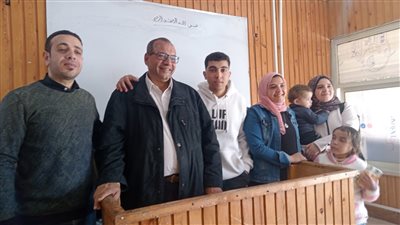 كليه التربية تكرم 