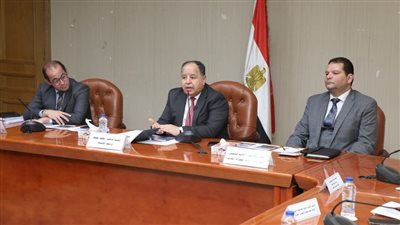 وزير المالية: الأوضاع الاقتصادية فى مصر تتحسن والقادم أفضل