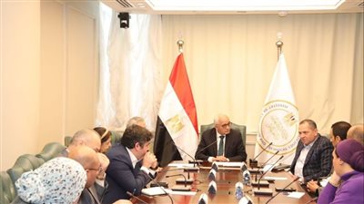 وزير التعليم يبحث سبل التعاون في التوسع بمدارس المتفوقين للعلوم والتكنولوجيا 