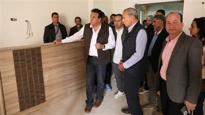وزير الصحة يوجه بالانتهاء من شبكة الغازات بمشروع مستشفى طوخ المركزي الجديد