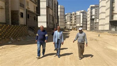 وزير الإسكان يتابع موقف مشروعات الإسكان والطرق والمرافق بعددٍ من المدن الجديدة