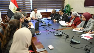 وزير الصحة يستقبل ممثلي الجمعية المصرية لجراحة الأوعية الدموية لبحث سبل التعاون