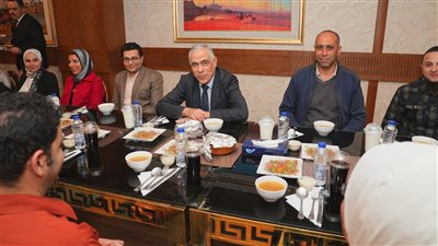النائب العام يشهد إفطار رمضان مع موظفي النيابة العامة