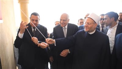 وزير التنمية المحلية ومحافظ الجيزة ومفتى الجمهورية يفتتحون مسجد الروضة بحدائق الأهرام