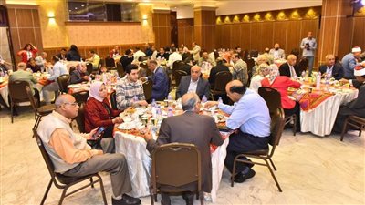 محافظ أسيوط يشهد حفل إفطار الرمضاني بمطرانية الأقباط الكاثوليك بالمحافظة