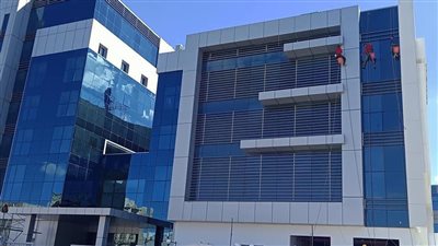 محافظ كفرالشيخ يعلن التشغيل التجريبى لمستشفى مركز الأورام الجديد على مساحة 8876 م2 بقوة 160 سريراً.. 