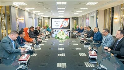 اجتماع للوزراء لبحث مستجدات مشروع إنشاء خط إنتاج لتدوير المخلفات بمدينة شبرامنت 