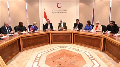 القباج تبحث التعاون مع أندية الروتاري في تنفيذ المشروعات الخدمية والتنموية