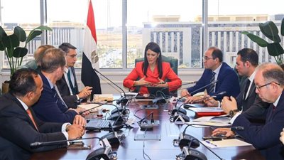 وزيرة التعاون تبحث مع البنك الدولي تعزيز التعاون في تنفيذ وثيقة ملكية الدولة