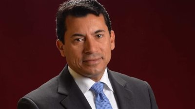 رد فعل غير متوقع من وزير الرياضة بعد تتويج الجندي بالميدالية الذهبية