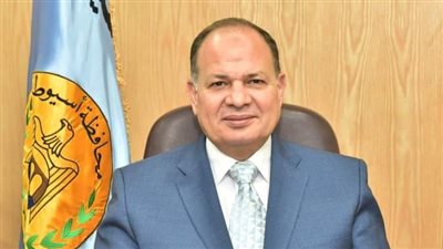 محافظ أسيوط يعلن جدول القوافل العلاجية المجانية لشهر أبريل بقرى 