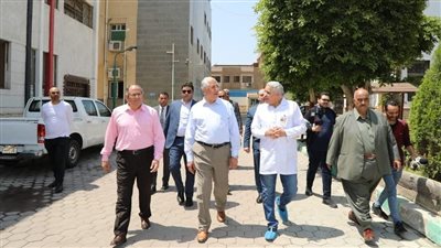وزير الزراعة يتفقد معامل معهد الصحة الحيوانية ومتبقيات المبيدات ويشيد بدورها في سلامة الغذاء