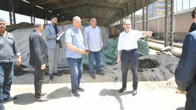 محافظ الغربية يتابع جولاته المفاجئة لتفقد المواقع التخزينية لمتابعة أعمال توريد القمح