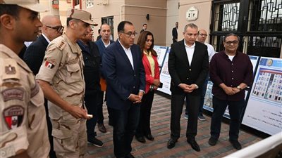 رئيس الوزراء يتفقد مشروع تطوير عواصم المحافظات والمدن الكبرى بمدينة رأس البر
