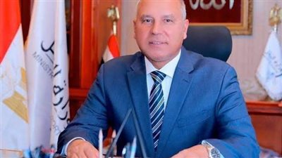 وزير النقل: ميناء السخنة يستقبل سفينة على متنها 3 أوناش رصيف عملاقة و12 ونش ساحة أوتوماتيكي
