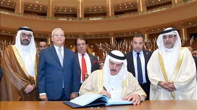رئيس النواب يؤكد حرص مصر الكامل على دفع العلاقات مع البحرين 