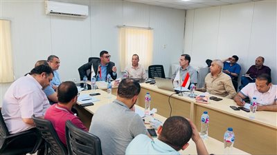 رئيس جهاز  العاصمة الإدارية يجتمع بالشركات المنفذة ل 